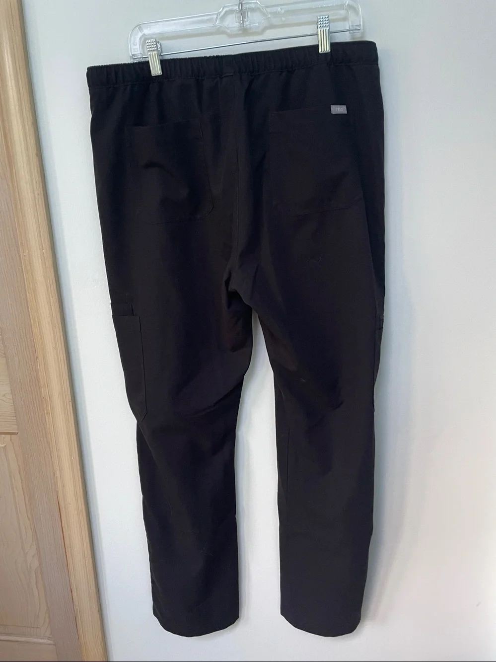Figs sleek black